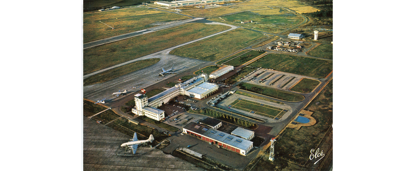 l’aéroport au début des années 1960 
