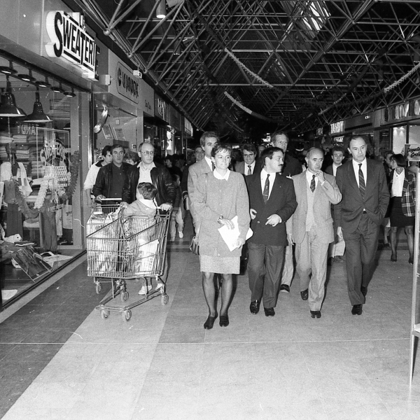 1969 : Carrefour et la révolution commerciale