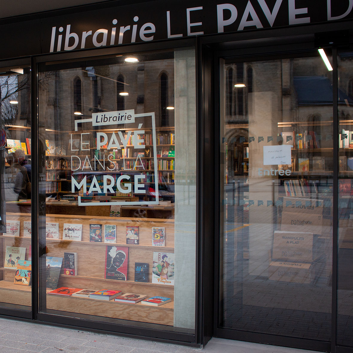 Le pavé dans la marge : une nouvelle librairie en centre-ville !