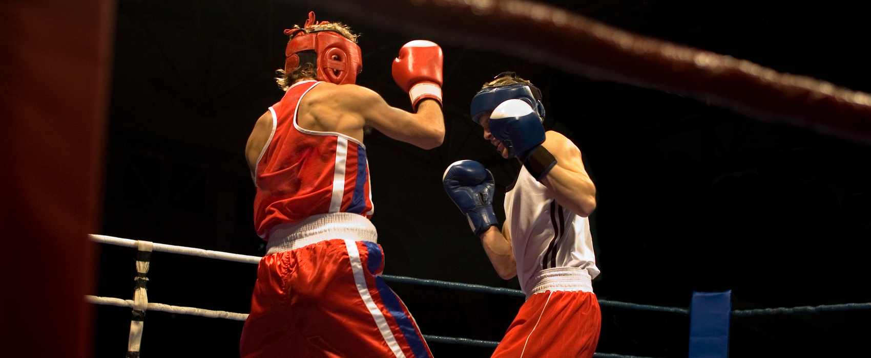 Gala de boxe anglaise (boxe  éducative, boxe amateur, boxe pro)