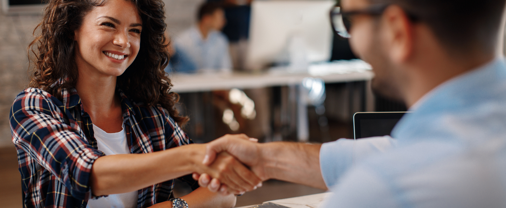 Place au recrutement inversé