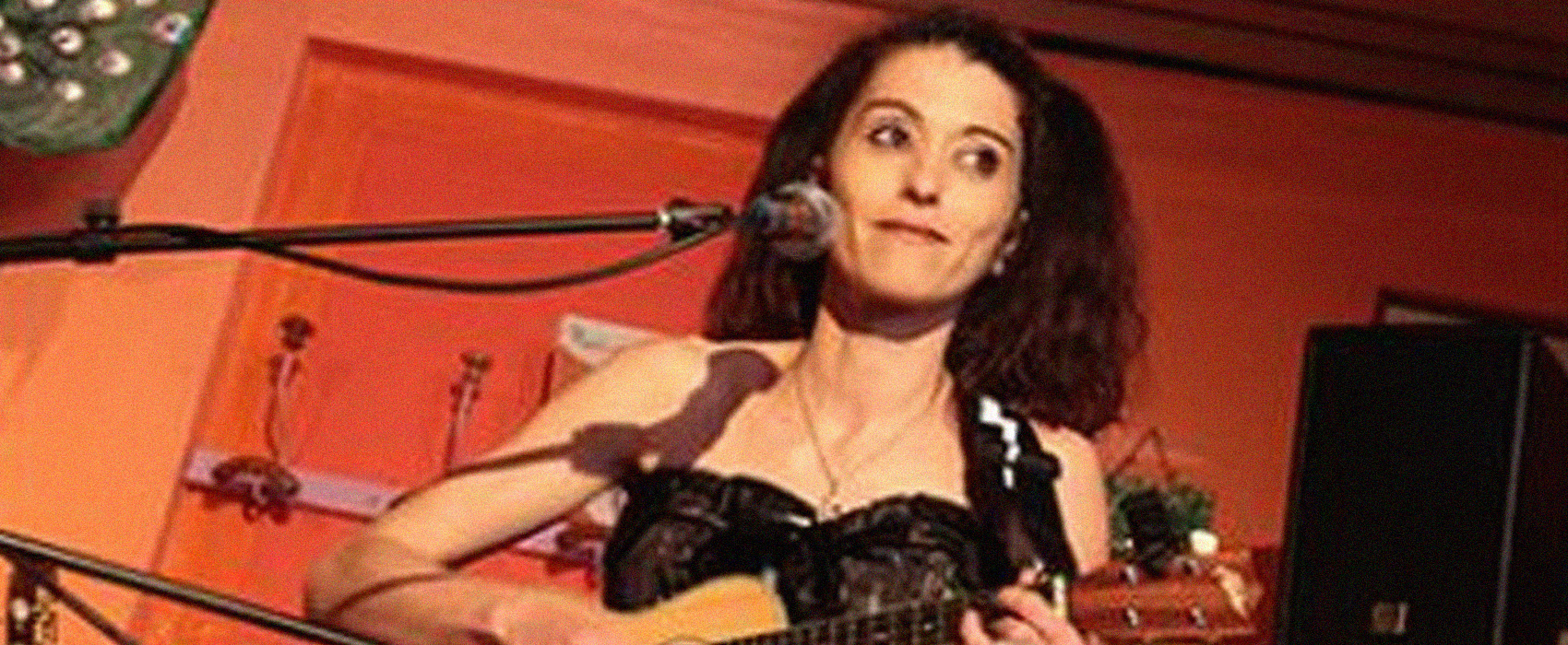 manuela azevedo