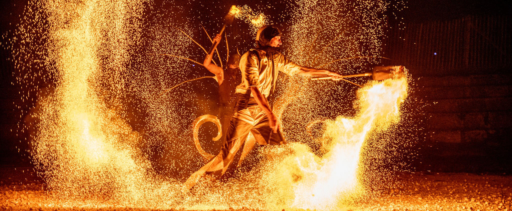 IMOOGI : spectacle de feu et de pyrotechnie