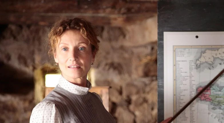 Avant-première caritative : Louise Violet