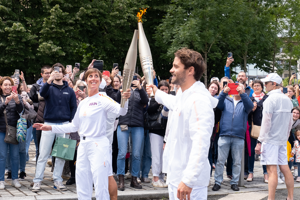 Passage de la Flamme olympique à Mérignac