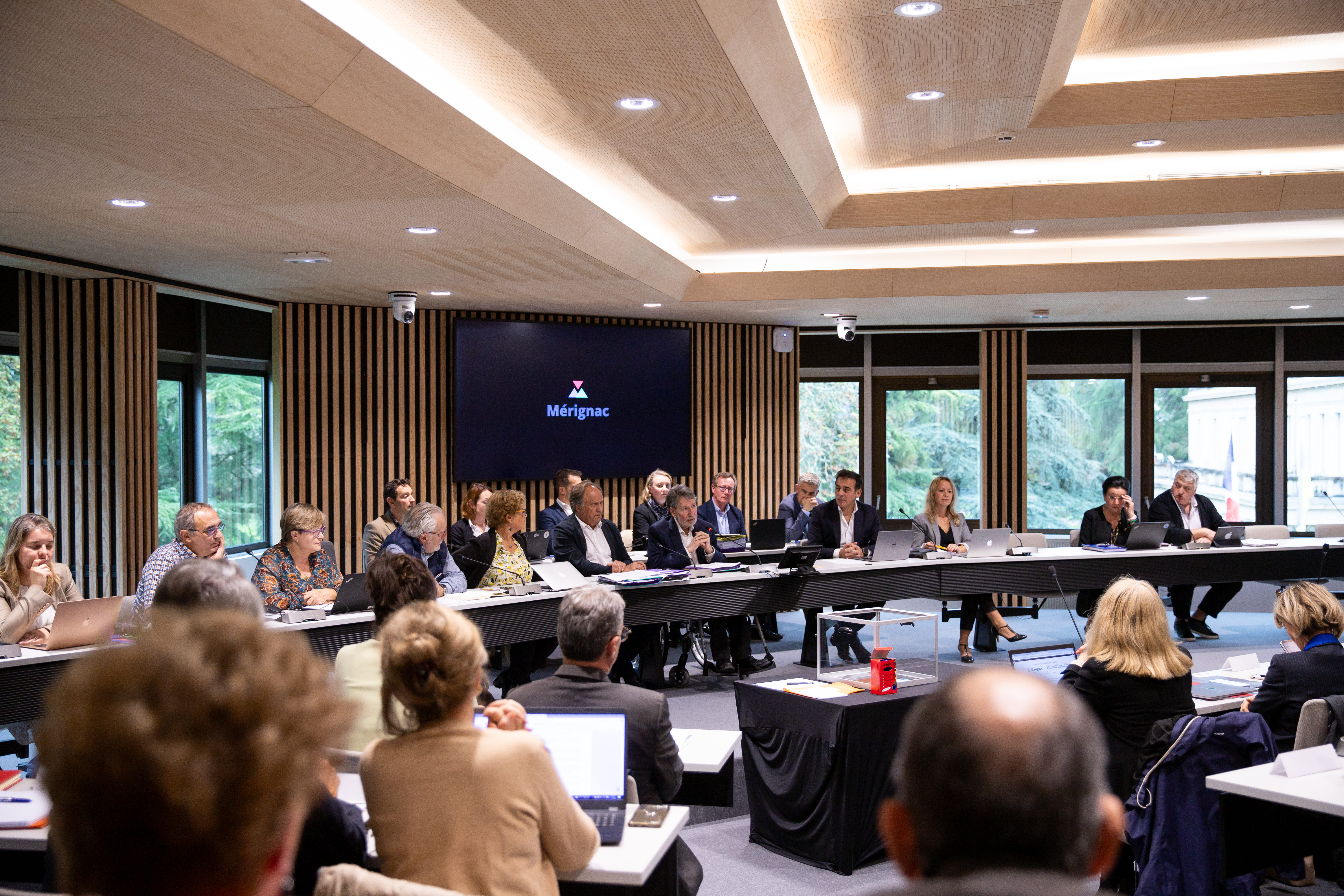 Salle du conseil restaurée 2024