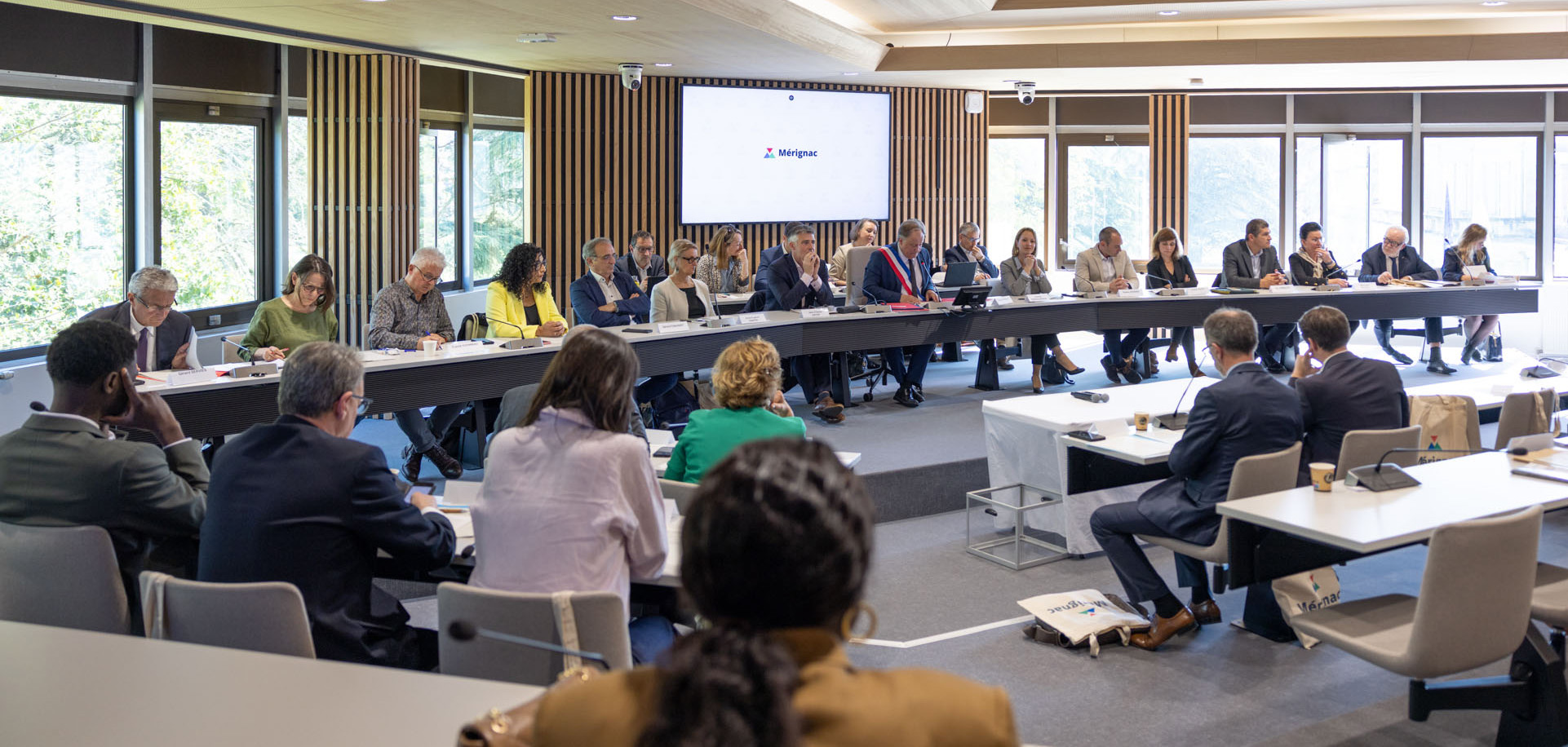 Élections municipales à Mérignac : découvrez la nouvelle équipe !