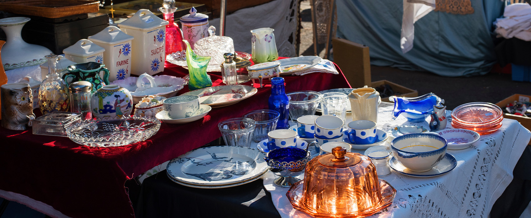 Brocante à Capeyron