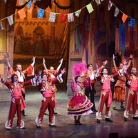 "Viva la fiesta !" : opérette au Pin Galant