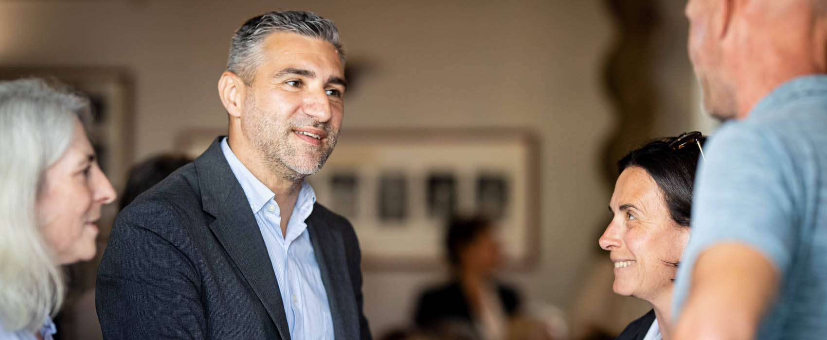 F vialar