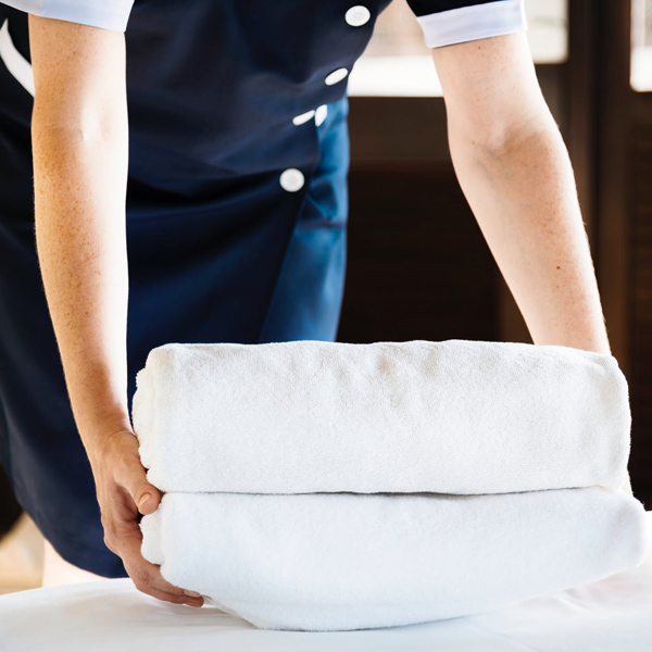 Azur Pressing : une blanchisserie de proximité à Mérignac