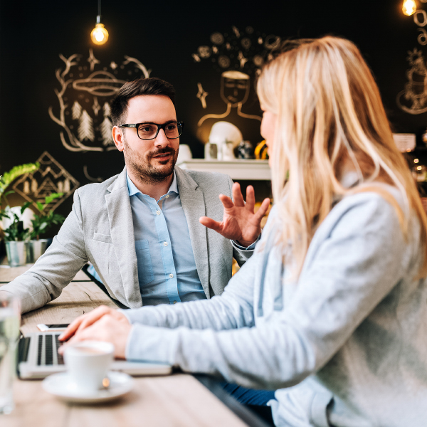 Retour sur le « Bistrot des employeurs », un nouveau format de recrutement convivial  