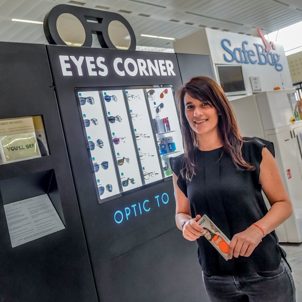 De l'optique à emporter à l'aéroport : "Eyes Corner"