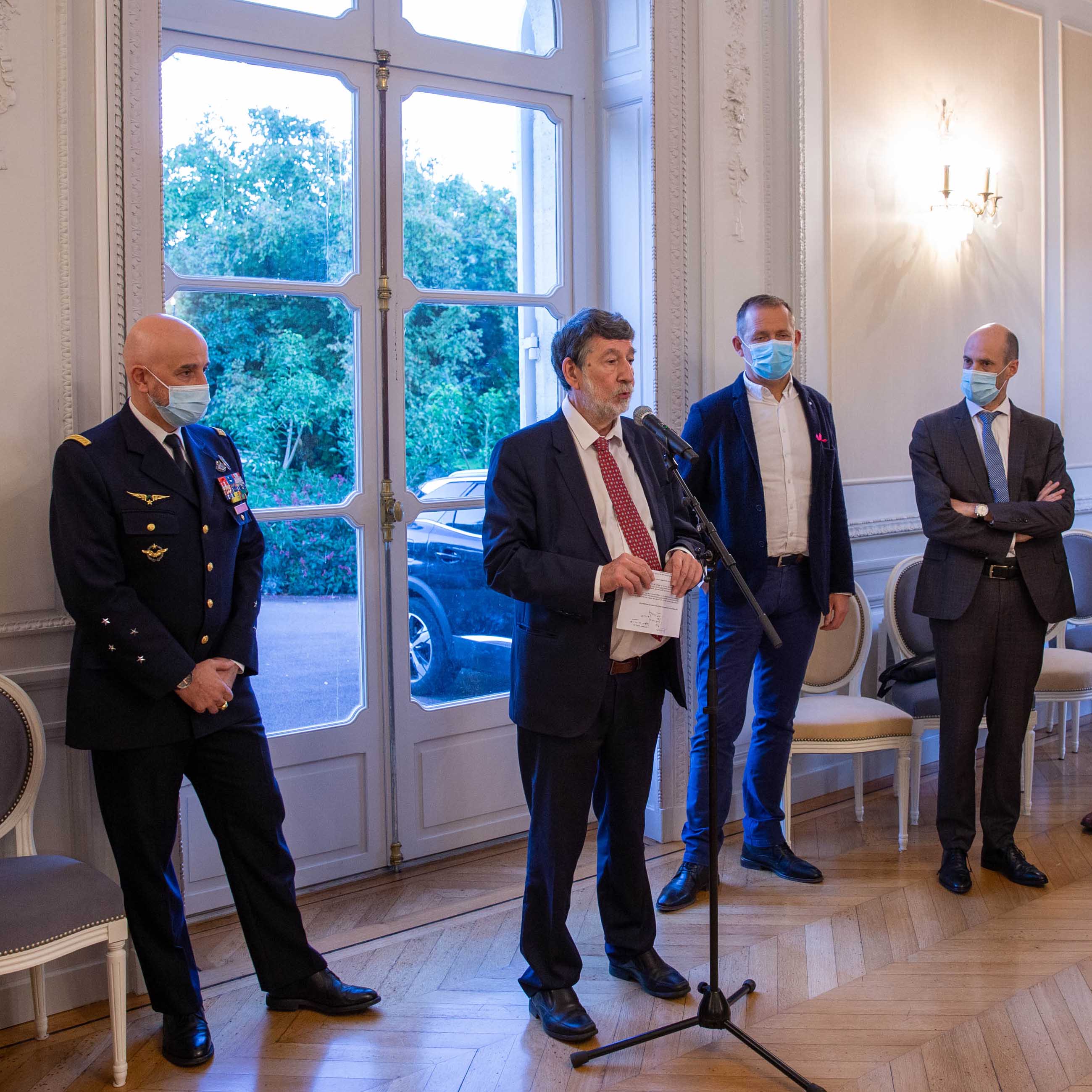 Fermeture du pôle militaire de vaccination de Mérignac