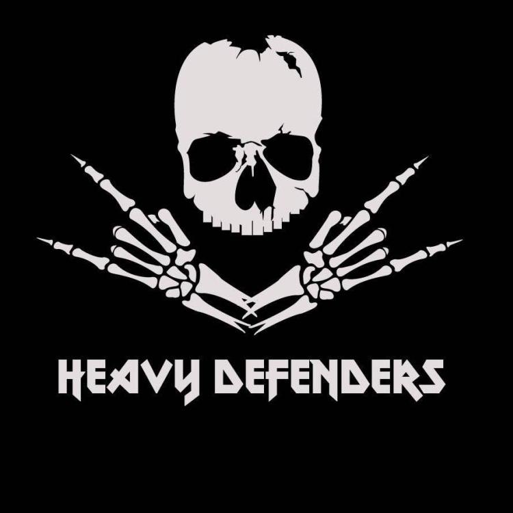 Concert d’Heavy Defenders