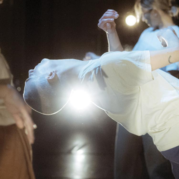 Spectacle de danse urbaine "Intro"