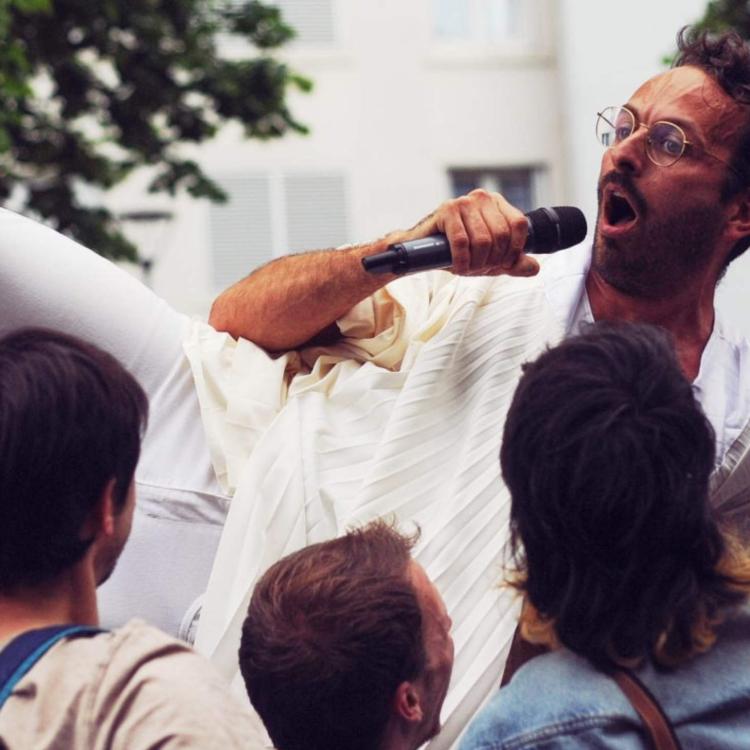 La création : déambulation et spectacle à Marne-Soleil